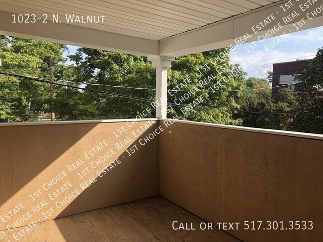 Photo - 1023-2 N. Walnut-