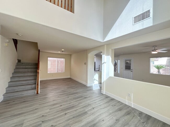 Photo - Centennial Heights