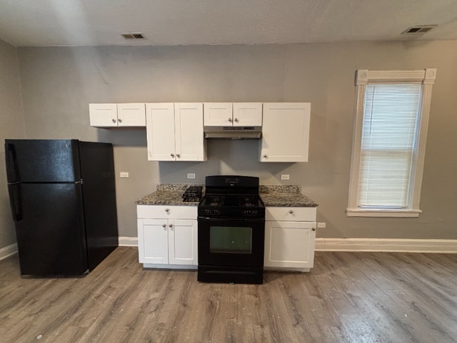 Photo - 1350 E 76th St Unit 2