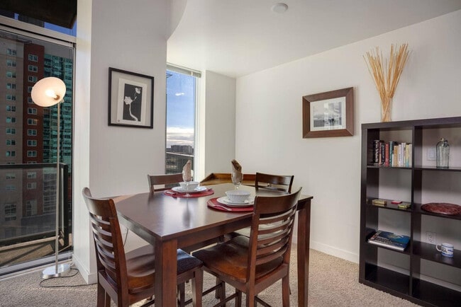 Photo - 930 15th St Unidad ID1013131P