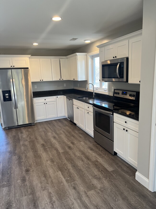 64 Cleveland St Unidad Cleveland unit 2