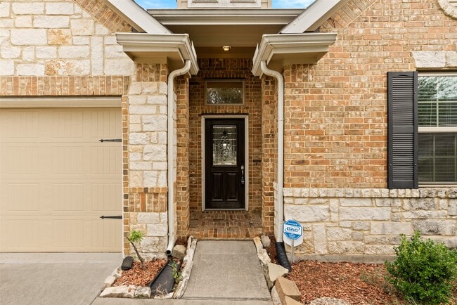 Photo - 20335 Weeping Pine Way