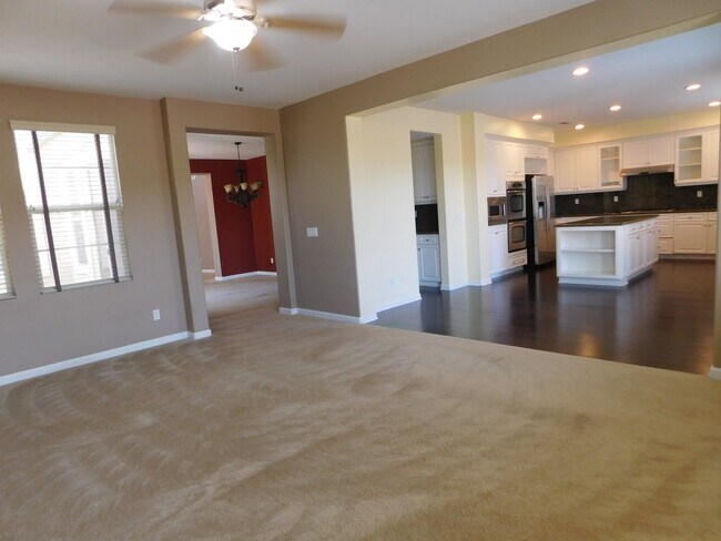 Photo - 2750 Dove Tail Dr