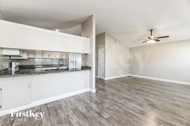 Photo - 118 Wilton St