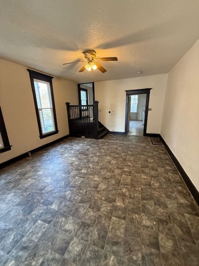 Photo - 205-207 West Oregon Street Apartamento Unidad 207