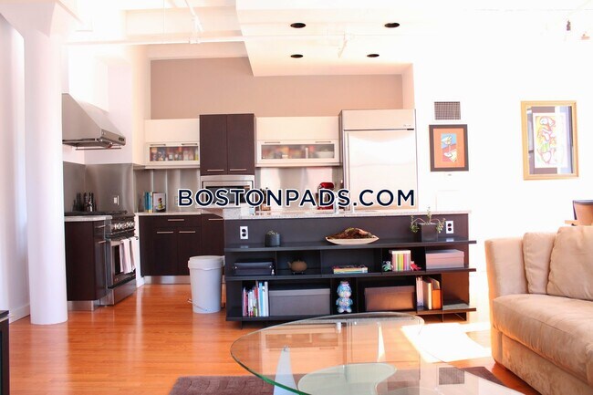 Photo - 88 Kingston St Unit 4A