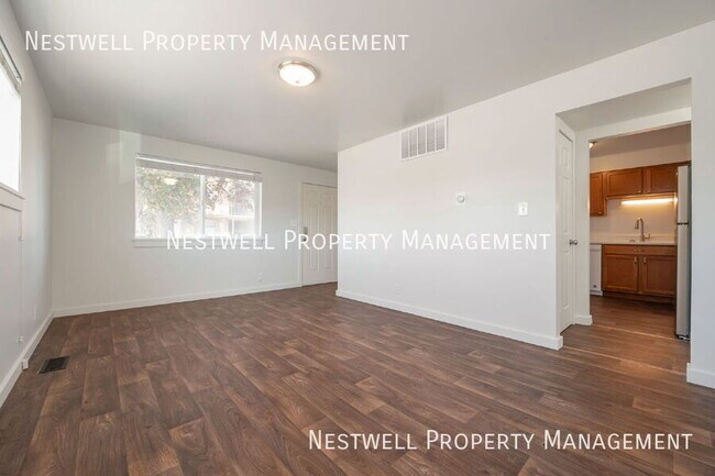 Photo - 346 3360 S Unit 3