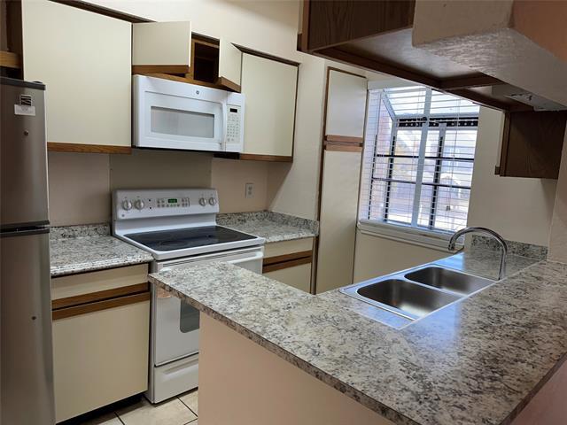 Photo - 1700 Amelia Ct Unidad 523