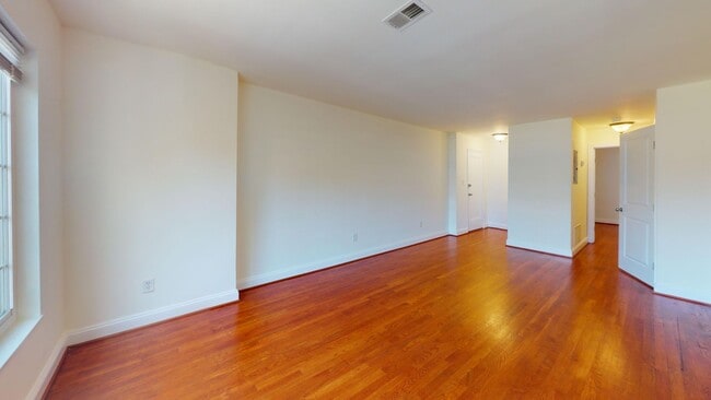 Photo - 1316 Spring Rd NW Unit 1316 Spring Road NW, 304