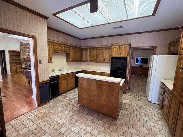 Photo - 1712 Hampton Ct
