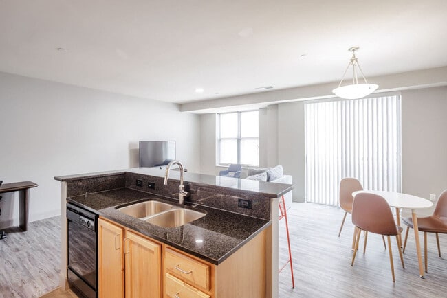 Photo - 121 E Freedom Way Unit ID1257389P