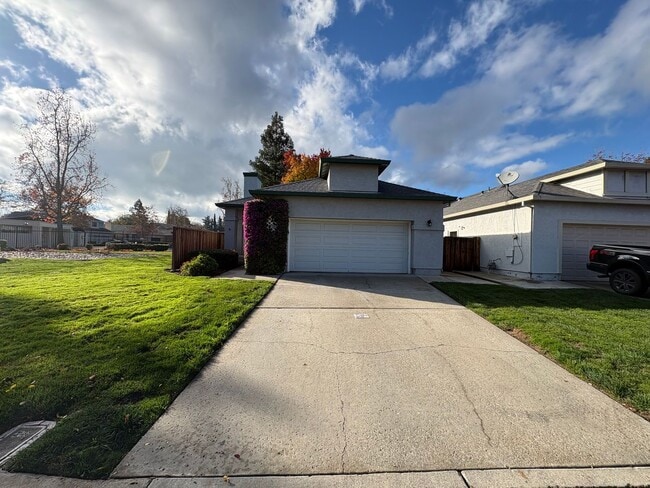 Building Photo - Cozy 3 Bed 2 Bath Home in Brentwood