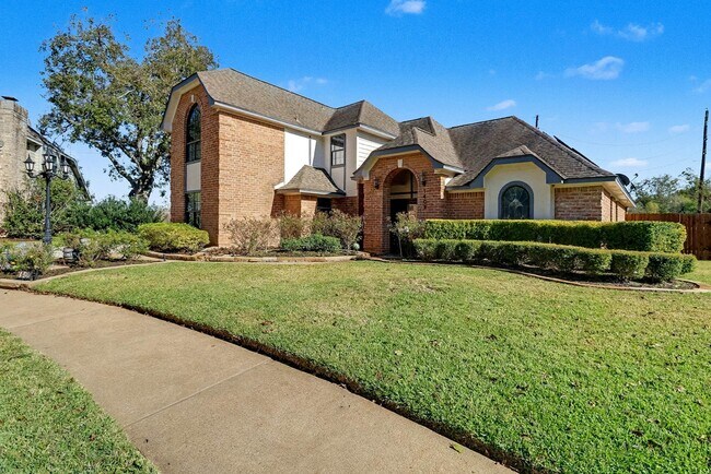 Photo - 1402 Copperfield Ct