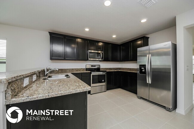 Photo - 1463 Swan Lake Cir