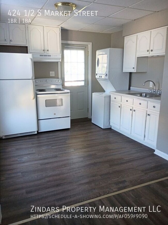 Building Photo - 424 1/2 S Market Street-