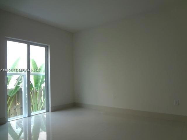 Photo - 6891 Bay Dr Unit 102