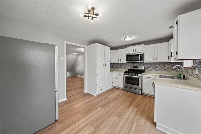 Photo - 68 Sterling Ln