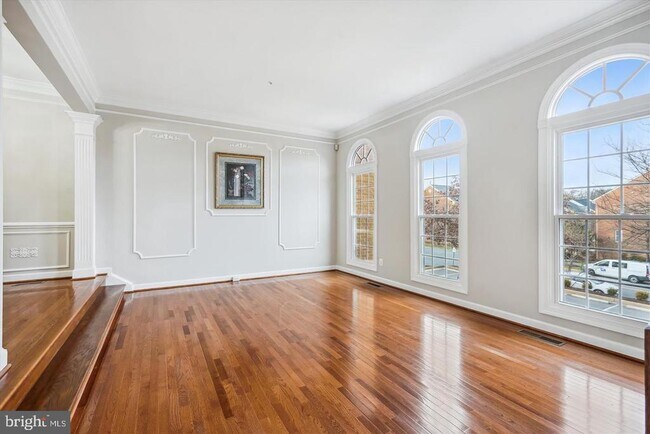 Photo - 1805 Dawson St