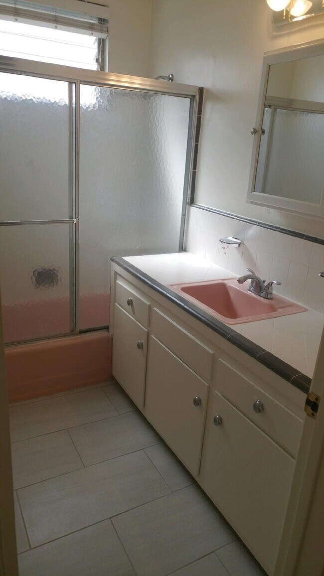 Photo - Fifth Street Apartments