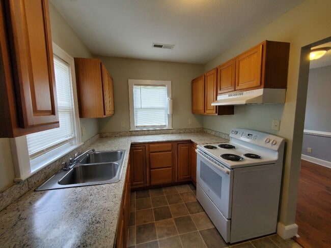 Photo - 1634 Peartree Rd