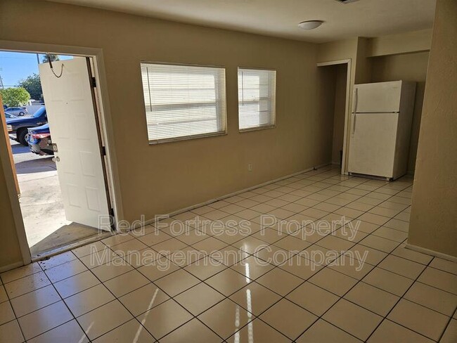 Photo - 2510 Central Ave Unidad #5