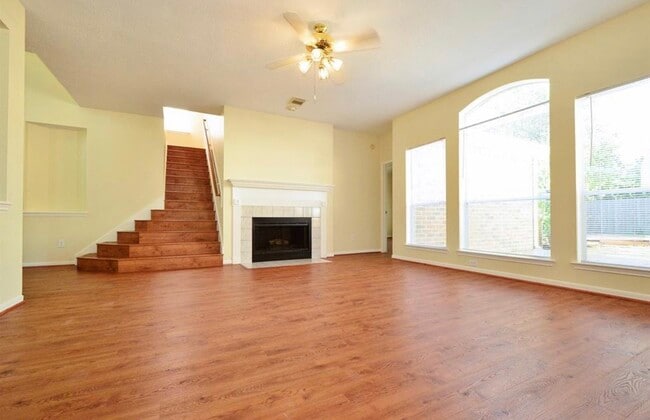 Photo - 15410 Oak Lake Glen Dr