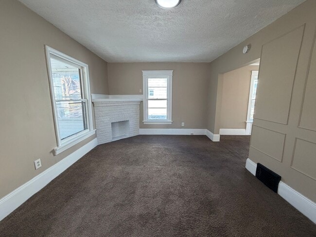 Photo - Cozy 3 Bed Home w/ 1-Car Garage