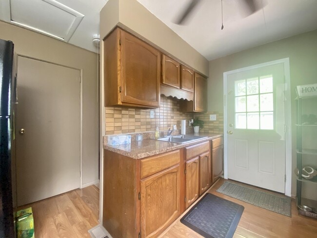 Photo - 1117 Kay Pkwy