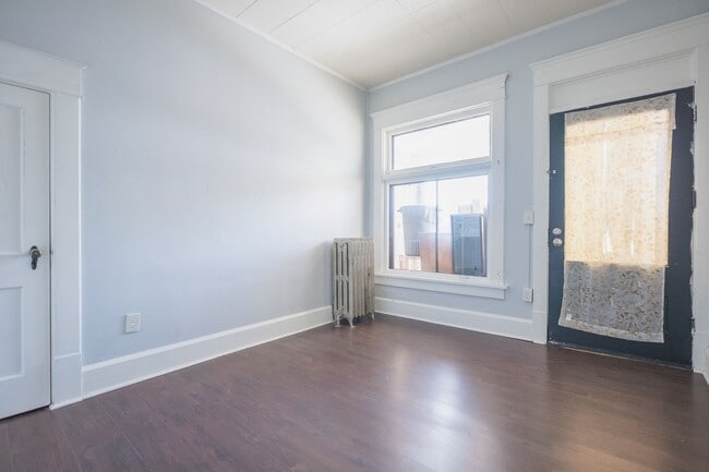 Photo - 1009 12th St NW Unit 2