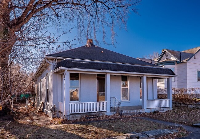 Photo - Home Walking distance to town!