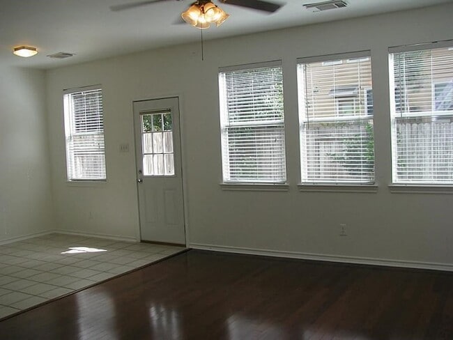 Photo - 74 Blue Creek Ct