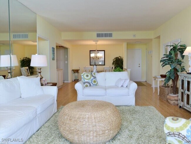 Photo - 4001 Gulf Shore Blvd N Unit PH-4