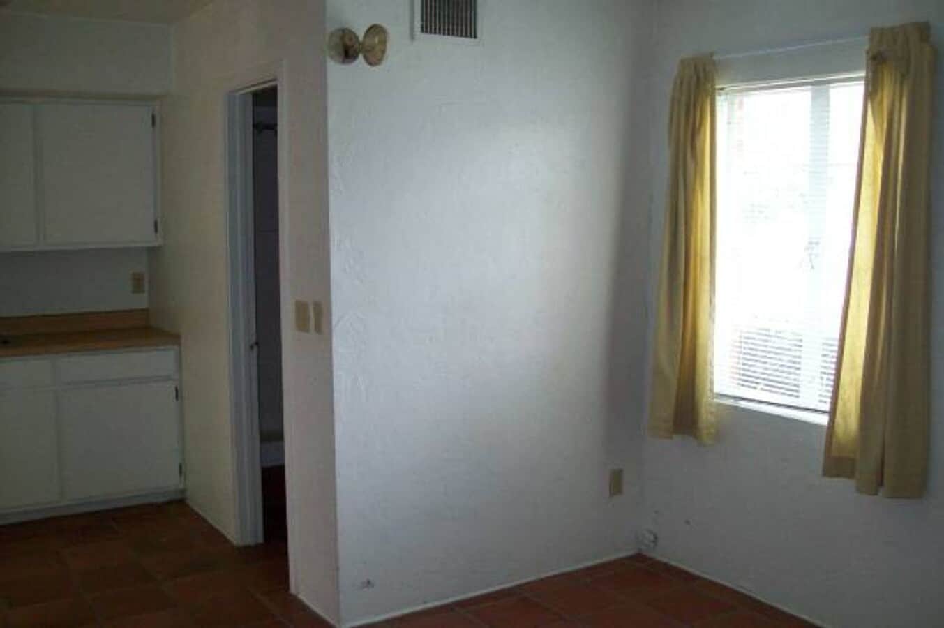 Photo - 1320 S Ash Ave Unit Studio