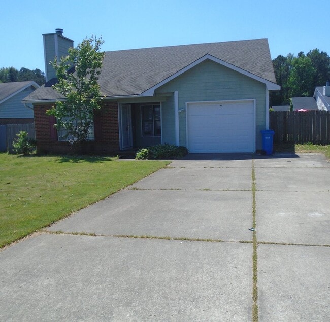 Building Photo - Beaver Creek South