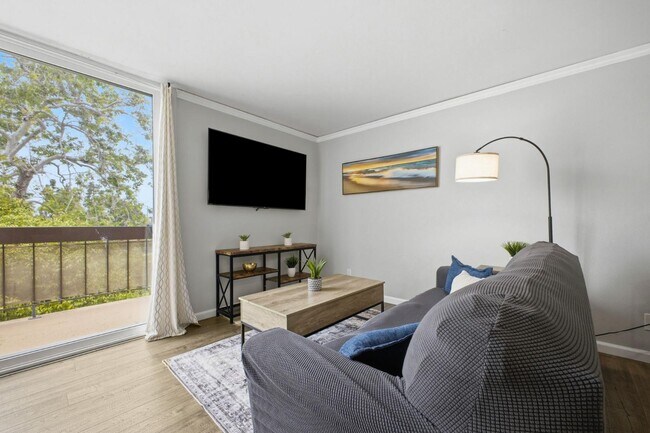 Photo - 3050 Rue D’Orleans Unit 495