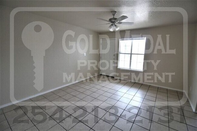 Photo - Spacious 3-Bedroom, 2-Bathroom Unit in Loma Vista- 3205 Hereford, Unit A, Killeen