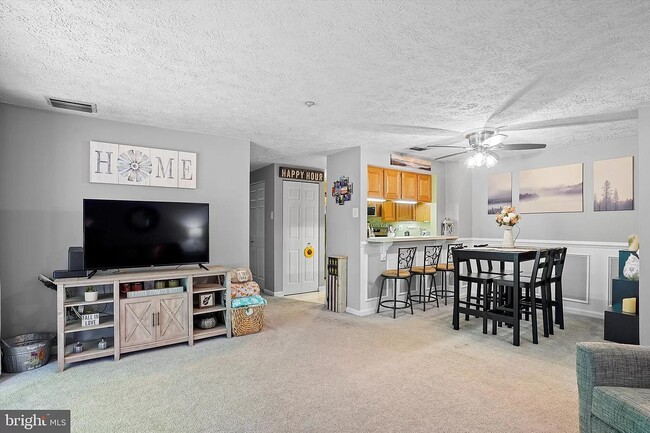 Photo - 209 Oak Leaf Cir Unit G