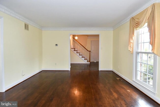 Photo - 1221 Forestville Dr