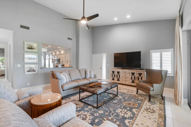 Photo - 206 Ryder Cup Cir S