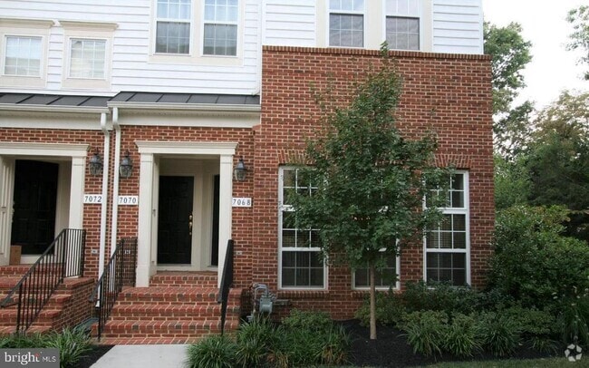 Building Photo - 7068 Little Thames Drive Rental