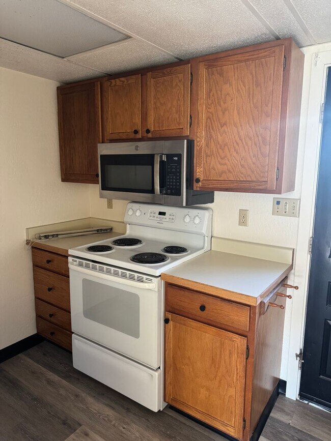 Photo - 1752 W 11th Ave Unit B