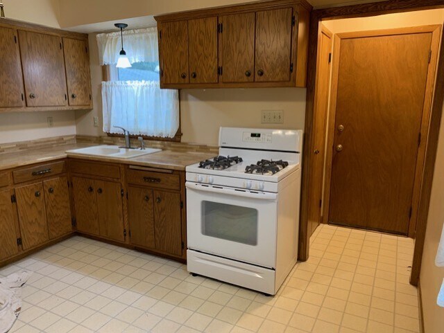 Photo - 3652 S 78th St
