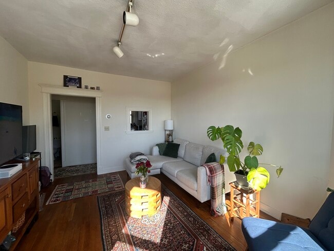 Photo - 1669 Commonwealth Ave Unit 12A