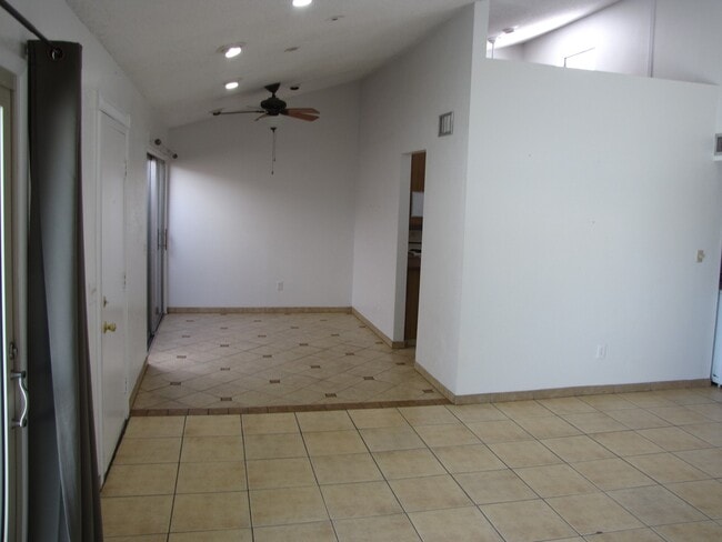 Photo - 2753 W Anklam Rd