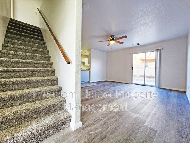 Photo - 670 Bourbon St