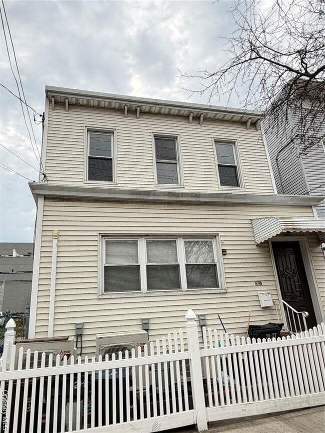 Photo - 20-27 121st St Unit 2FL