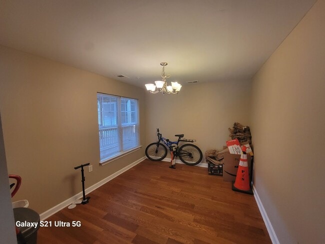 Photo - Only 1/4 mile to Duke University Unit B26