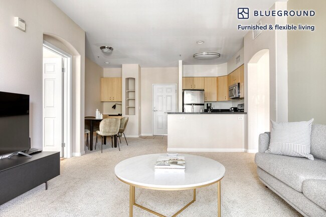 Photo - 8700 Pershing Dr Unidad FL2-ID909