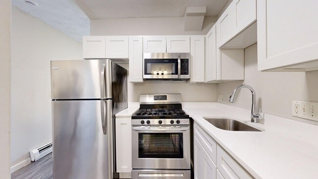 Photo - 129 Eutaw St Unit 3