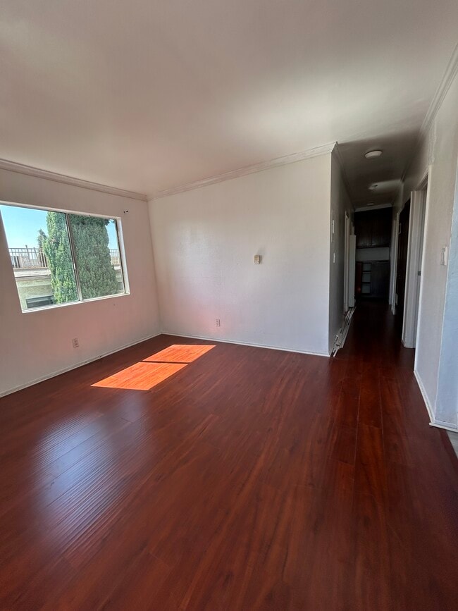 Entrada a la sala de estar - 1156 N Chicago St Unidad 4